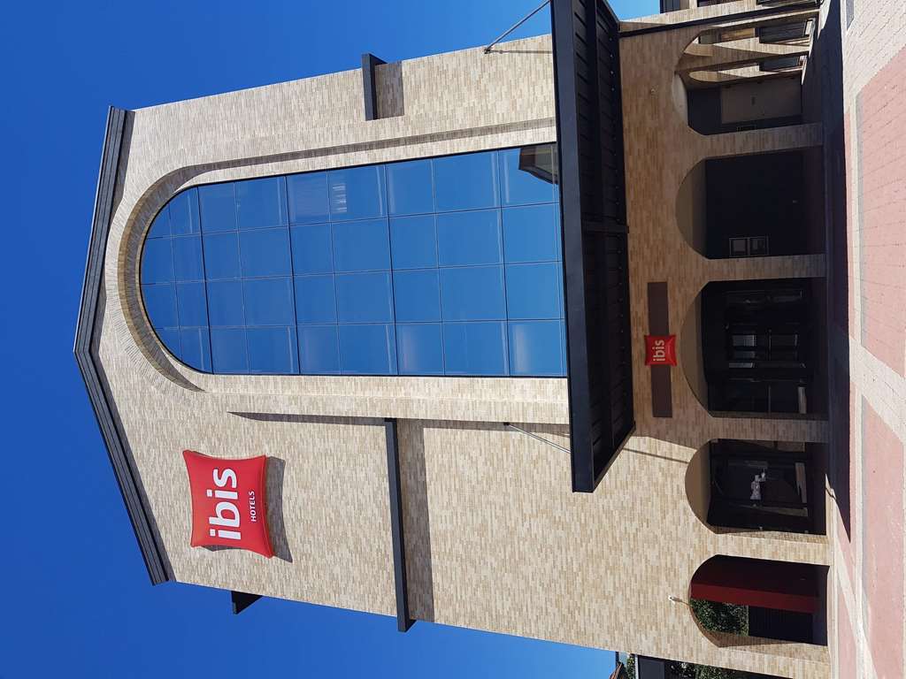 Ibis كارلوس باربوسا المظهر الخارجي الصورة